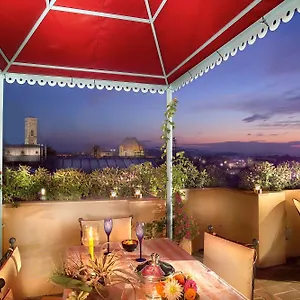 Boutique Antica Johlea 3* Florence